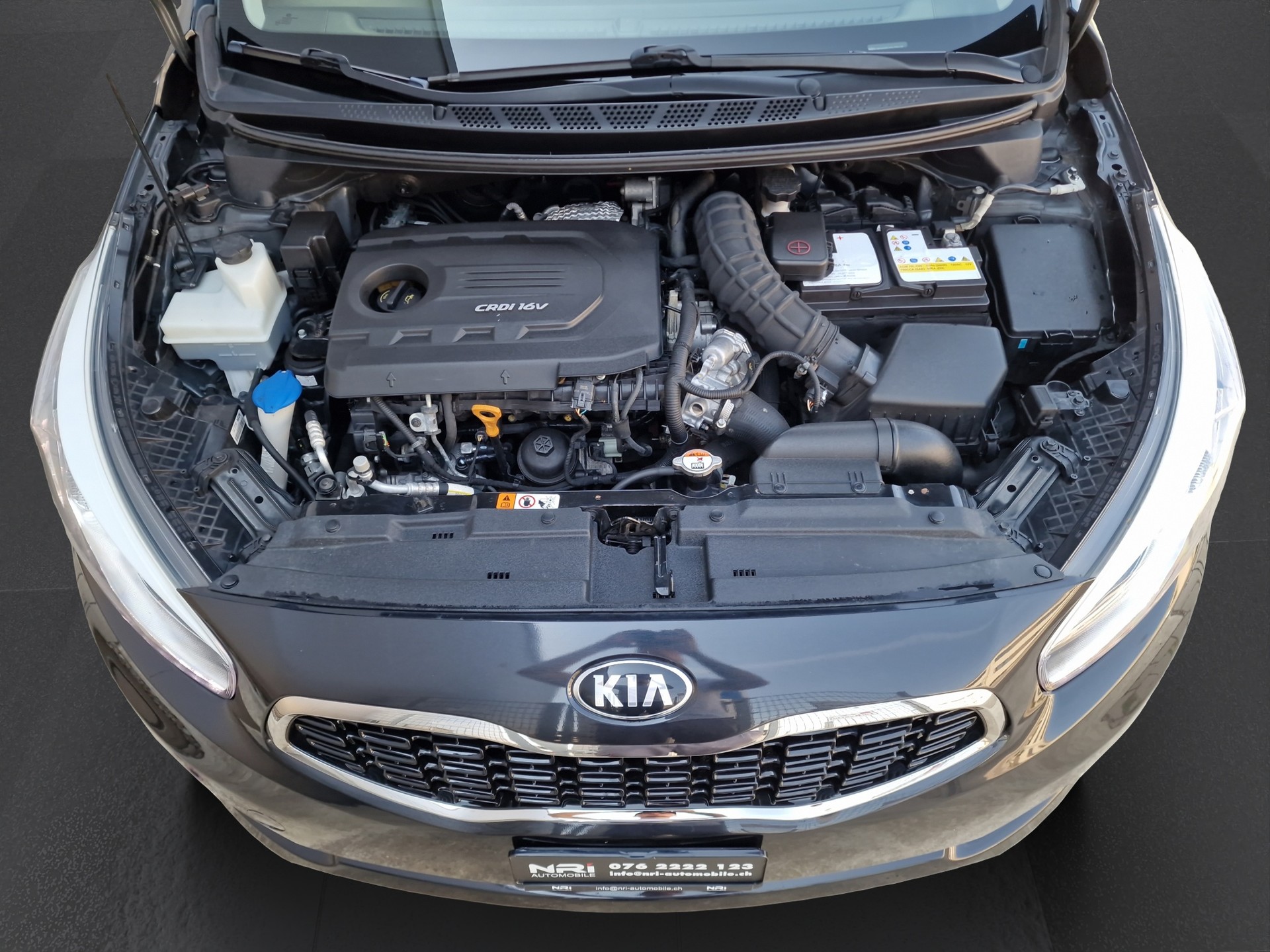 KIA Cee'd Sportswagon 1.6 CRDi Trend-image-16