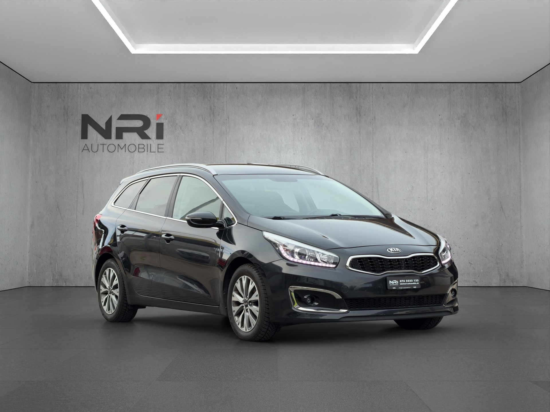 KIA Cee'd Sportswagon 1.6 CRDi Trend-showroom-element-2