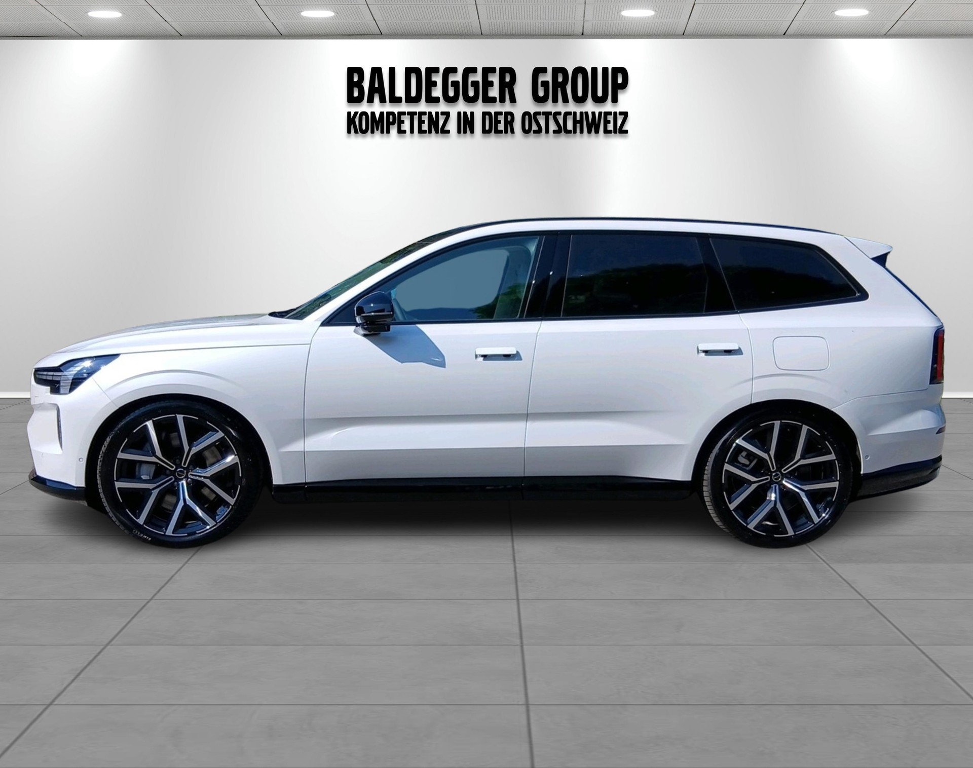 VOLVO EX 90 Twin Performance Ultra AWD-image-8