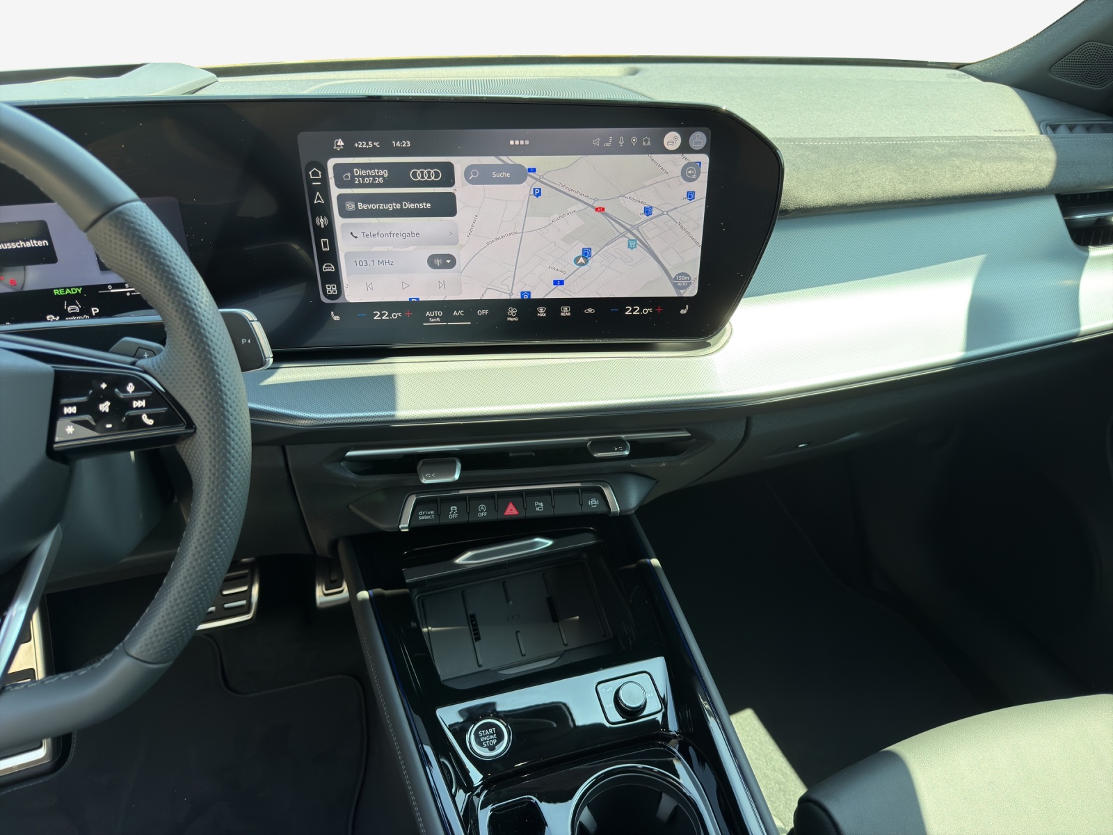 AUDI Q3 Sportback TFSI quattro 195 kW S tronic-image-10