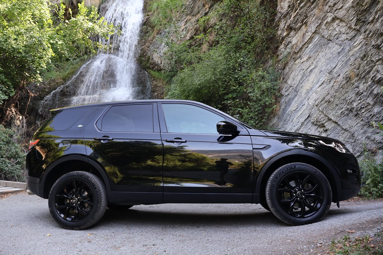 LAND ROVER Discovery Sport 2.0 Si4 SE AT9-image-5