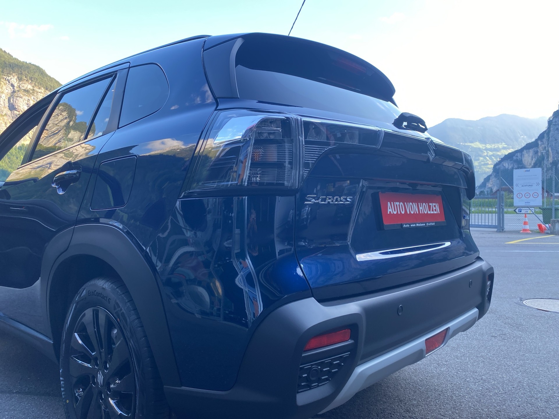 SUZUKI S-Cross 1.4 16V Black Edition Top MHD 4WD Automatic-image-24