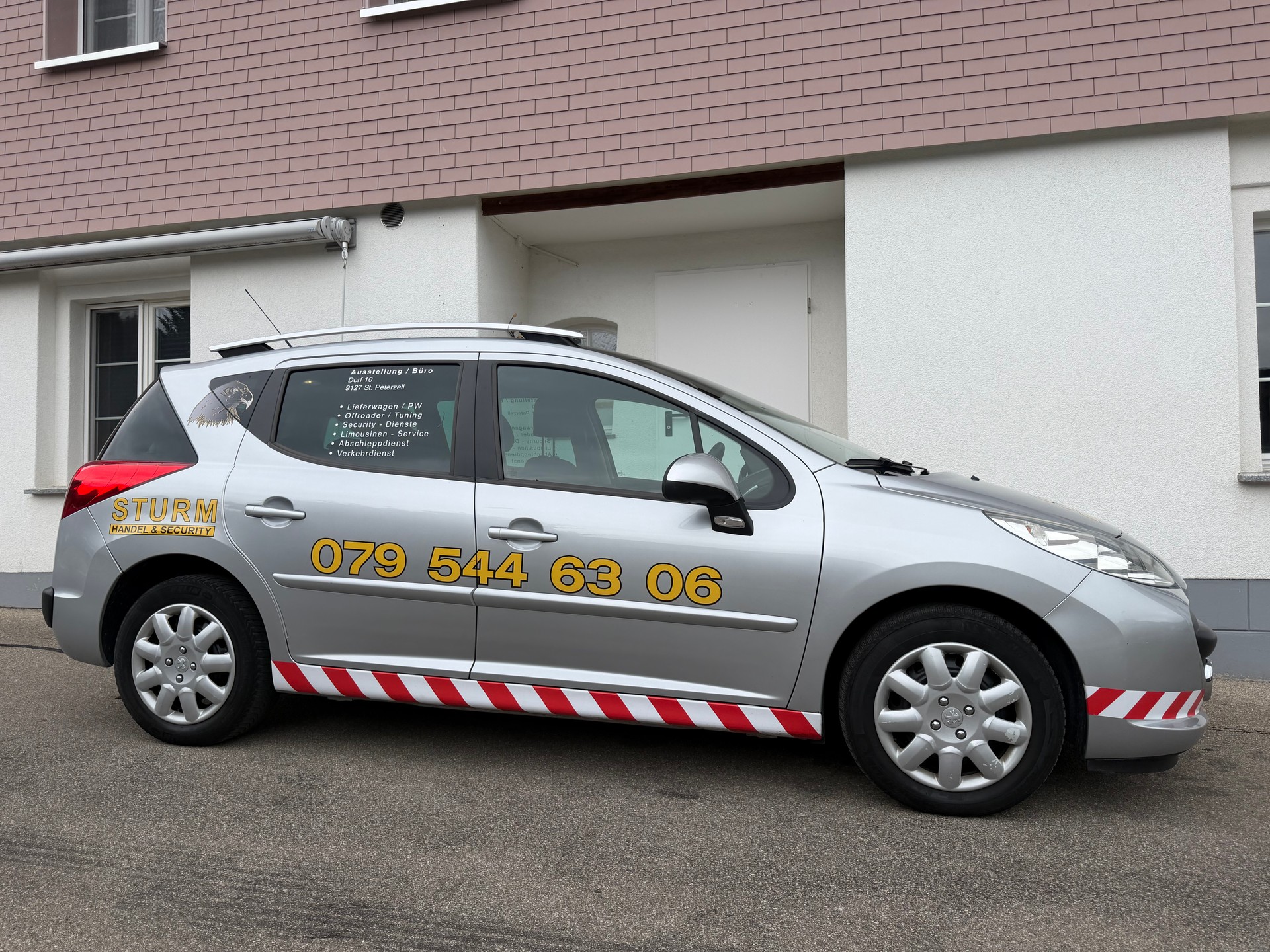 PEUGEOT 207 SW 1.6 16V Trendy-image-5
