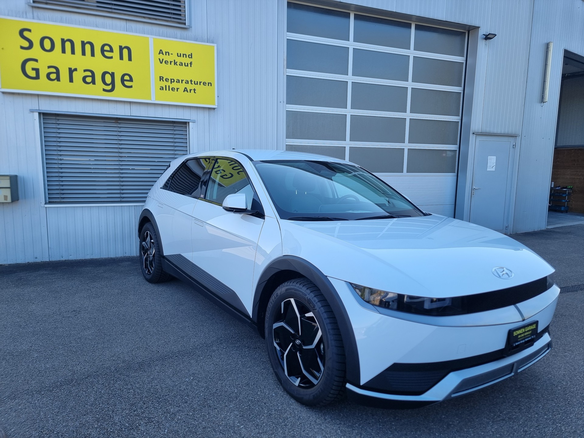 HYUNDAI Ioniq 5 77kWh Amplia 2WD-image-3
