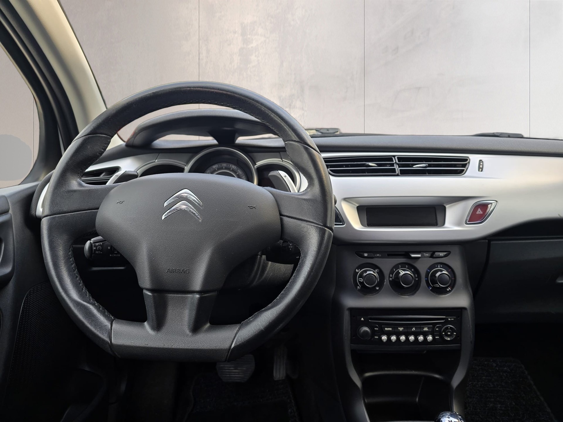 CITROEN C3 1.4i 16V Séduction EGS5-image-9
