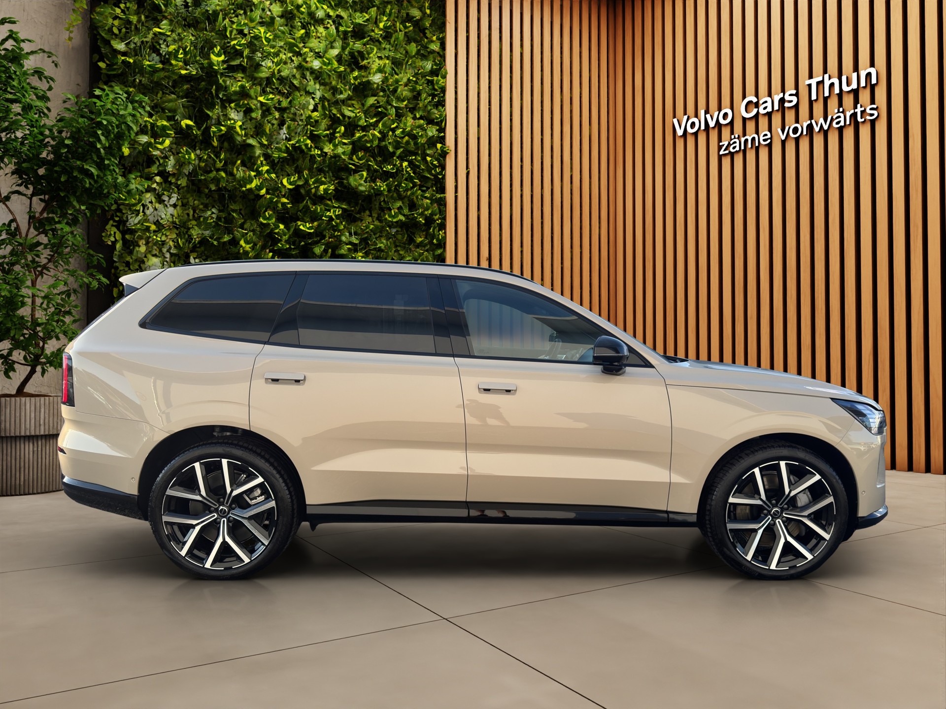 VOLVO EX90 Twin Performance Ultra AWD-showroom-element-3