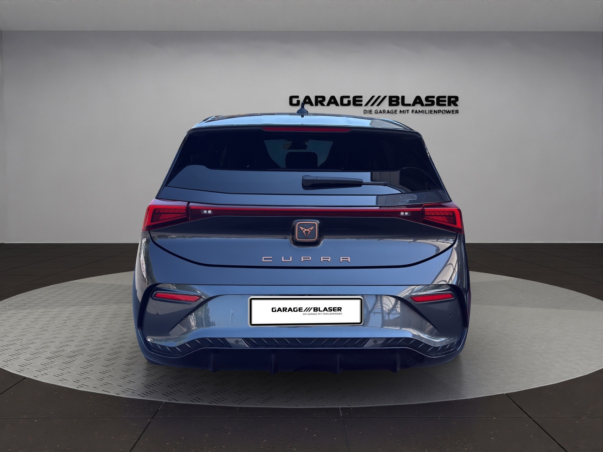 CUPRA Born 58 kWh Sensacion-showroom-element-3