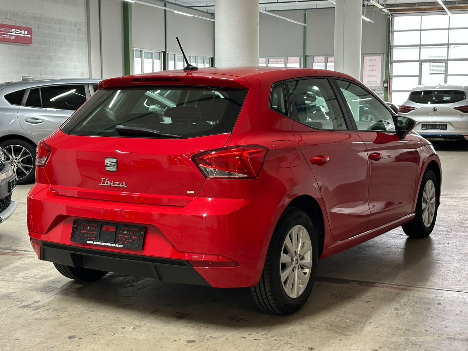 SEAT Ibiza 1.0 EcoTSI Reference-image-3