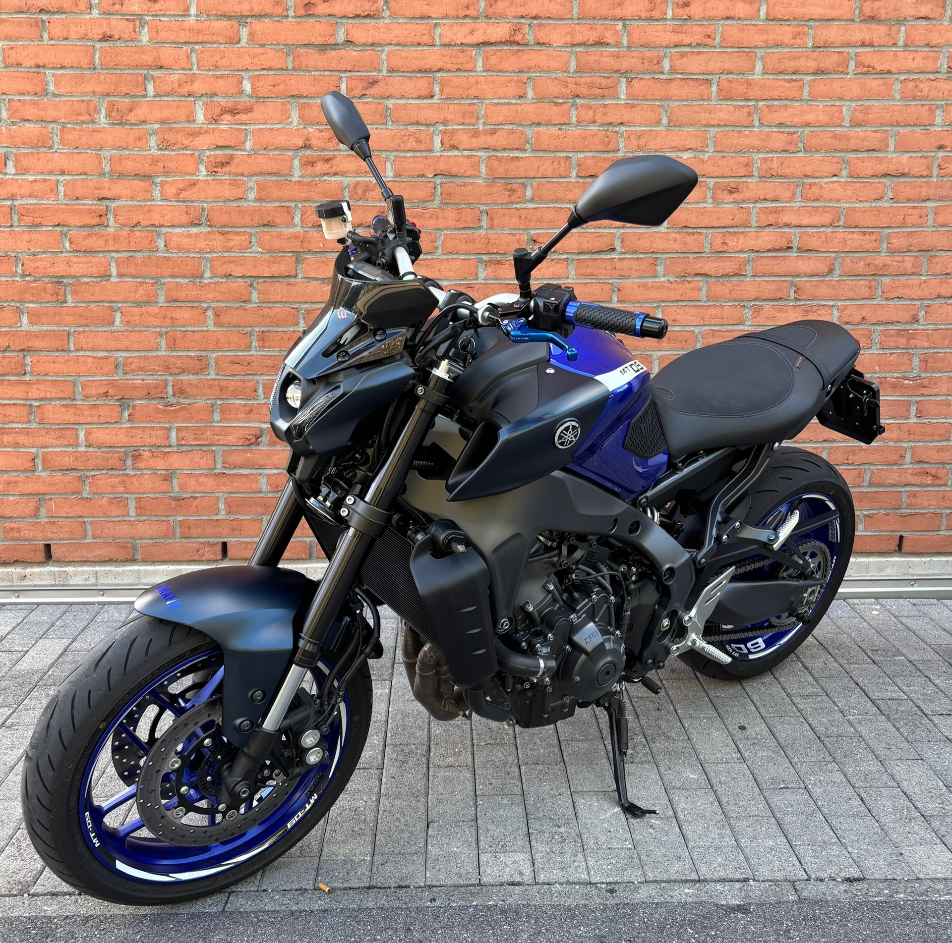 YAMAHA MT-09-image-3