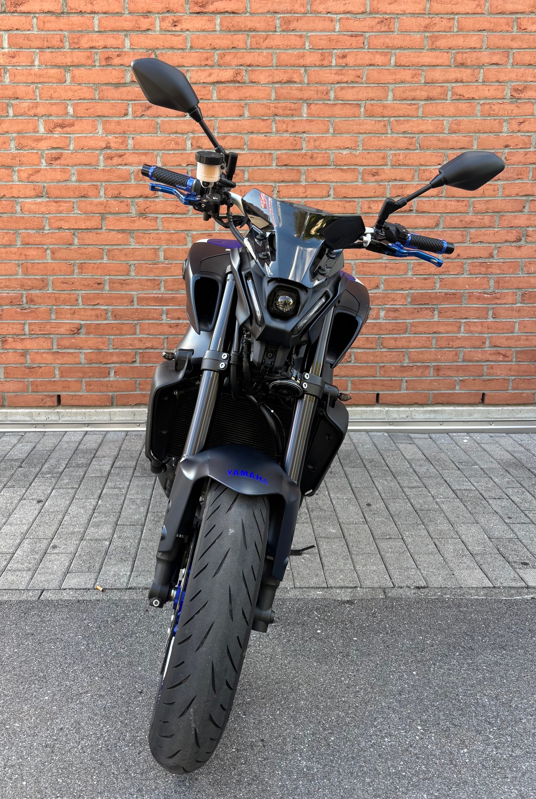 YAMAHA MT-09-image-2