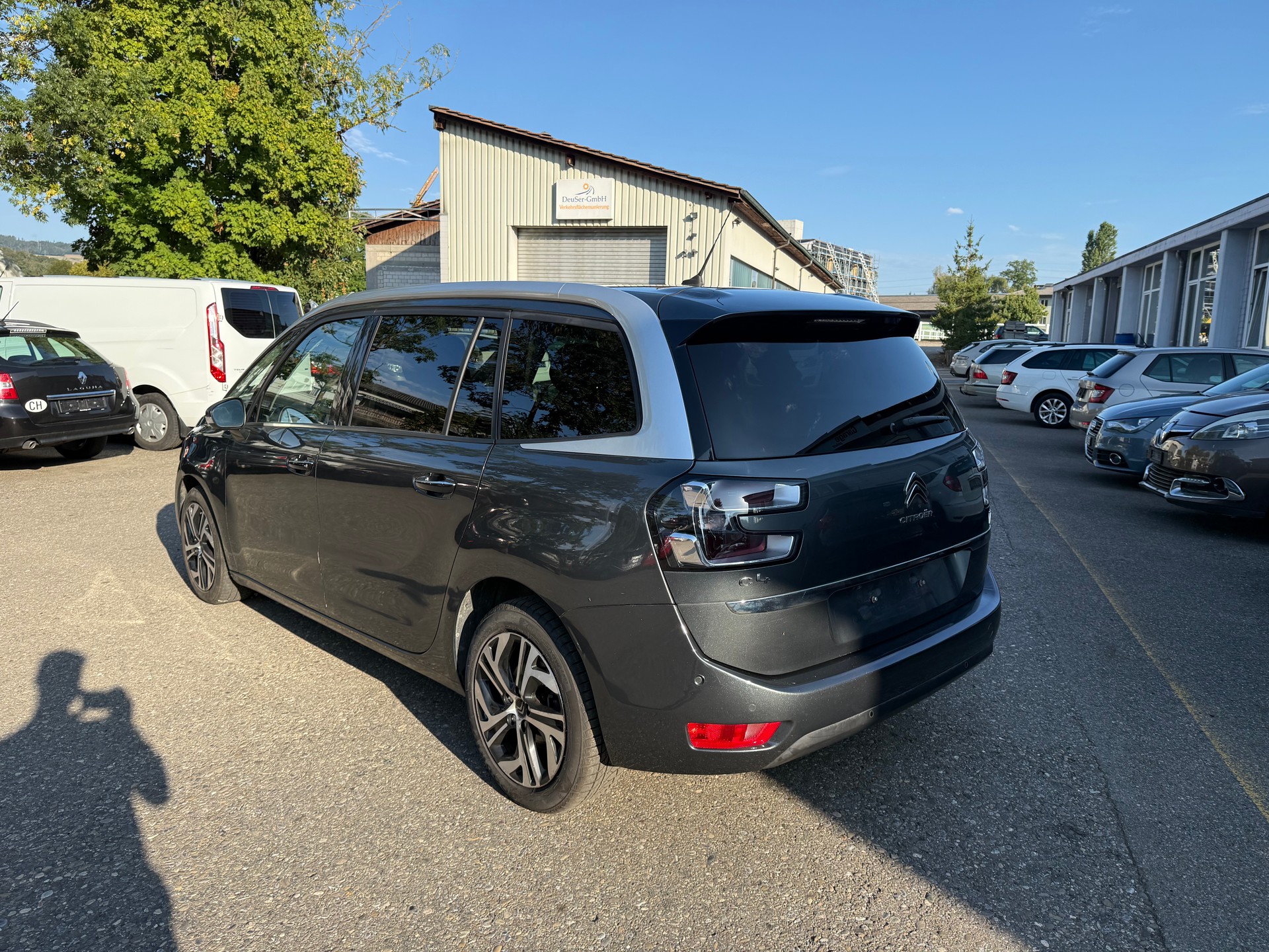 CITROEN Grand C4 Picasso 1.2 Pure Tech Feel Edition-image-4