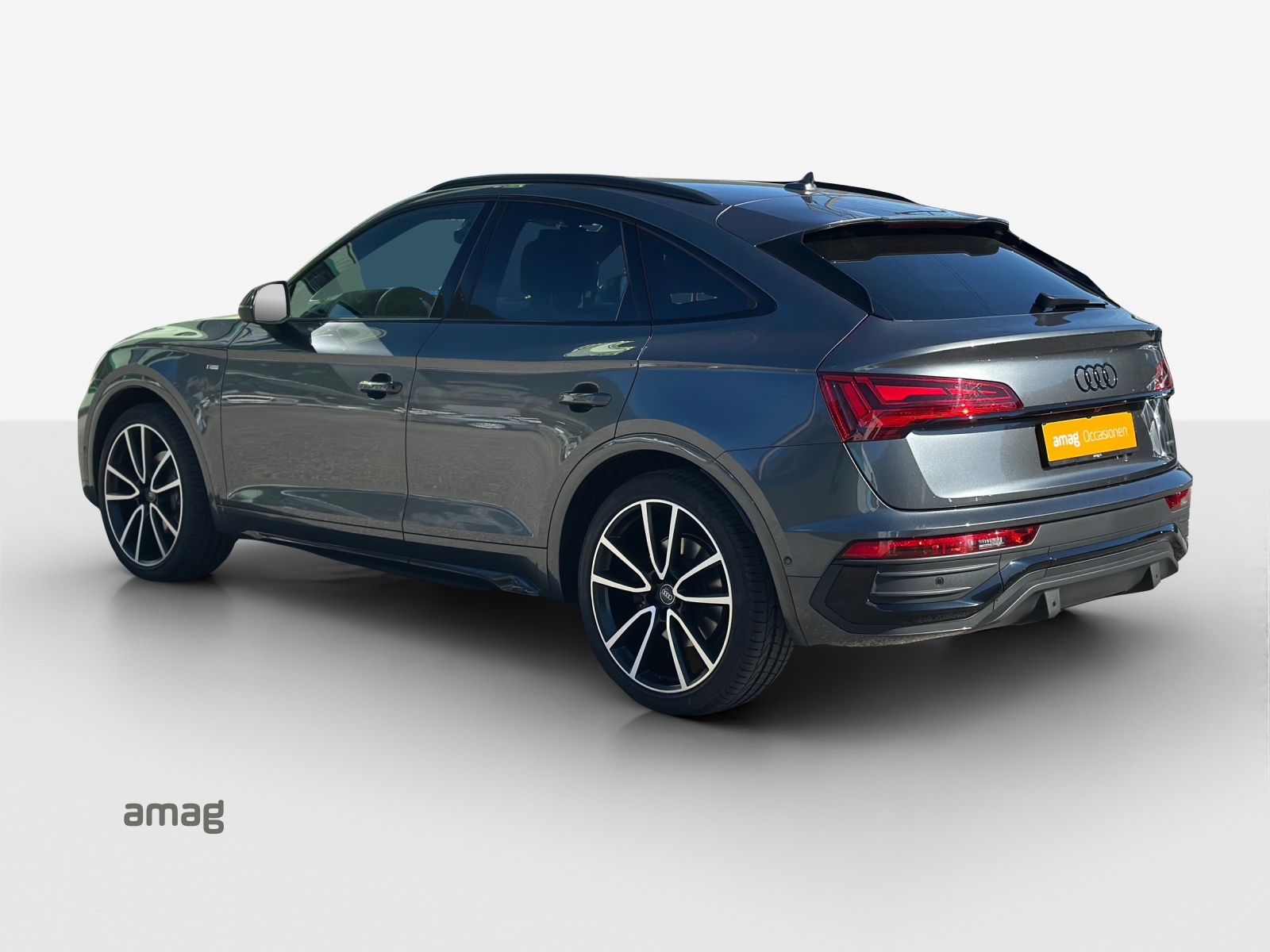 AUDI Q5 Sportback 40 TDI Blackedition quattro S-tronic-showroom-element-2