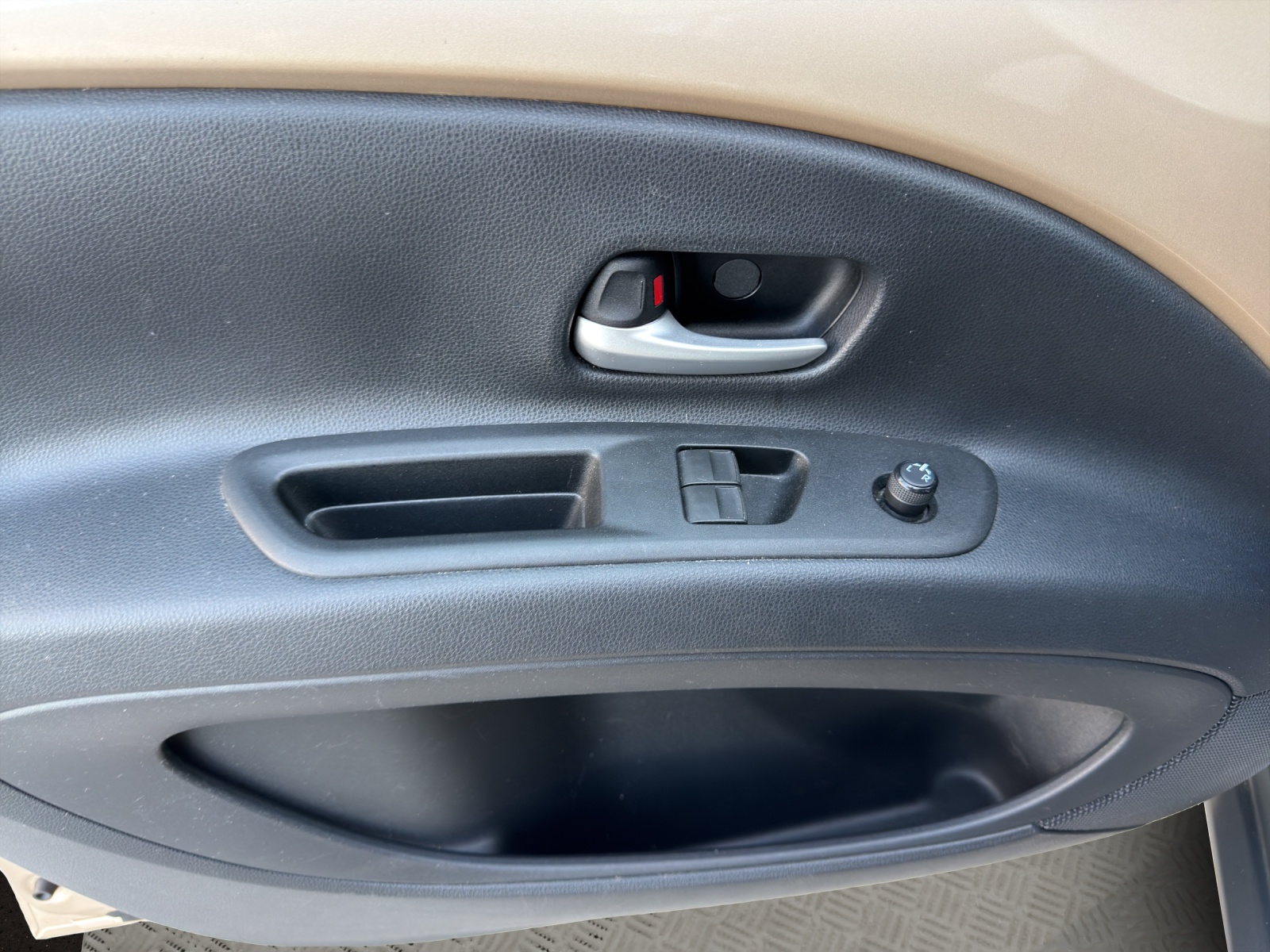 TOYOTA Aygo X 1.0 VVT-i Trend CVT-image-11