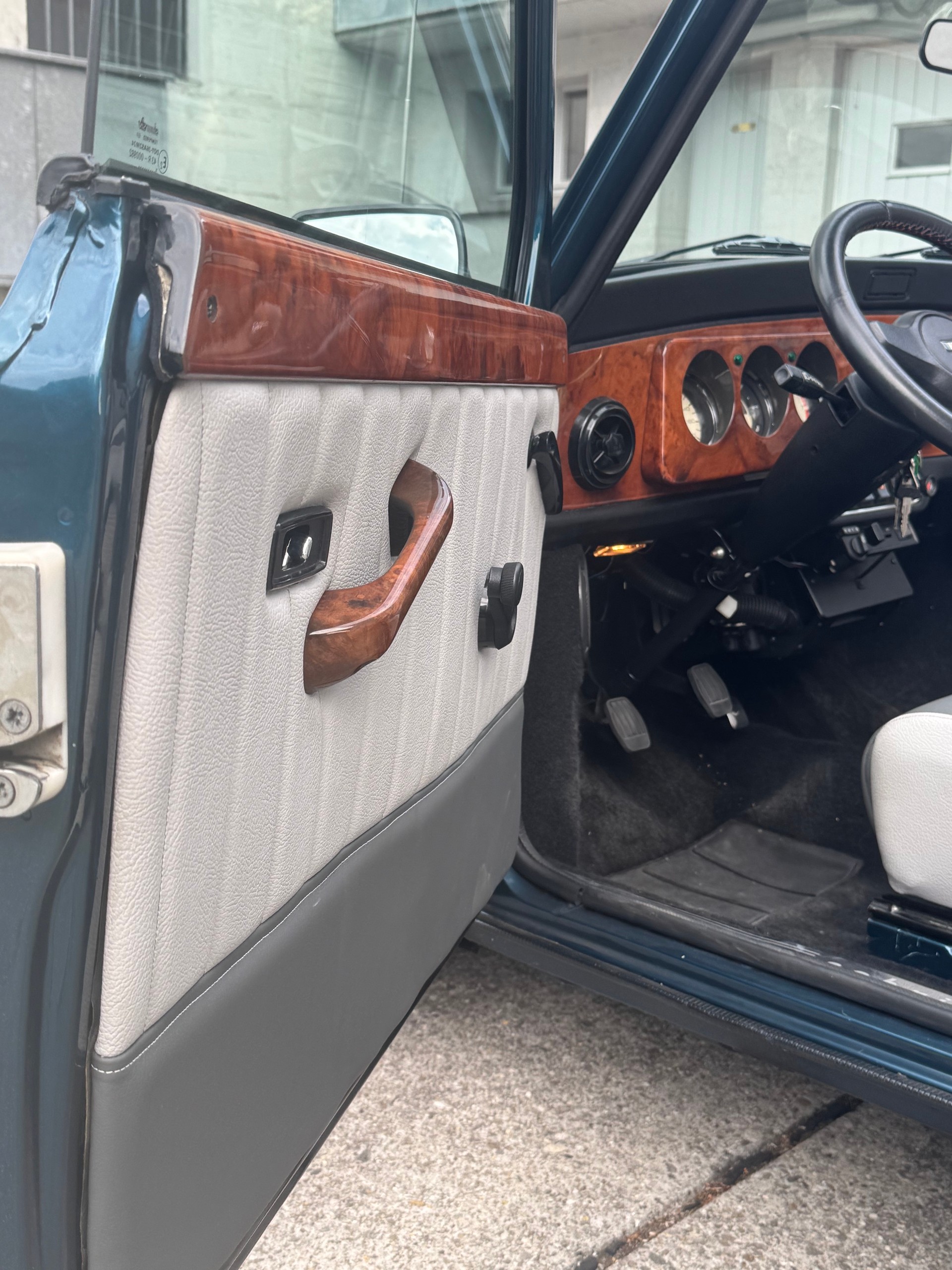 MINI Lamm Cabrio-image-16