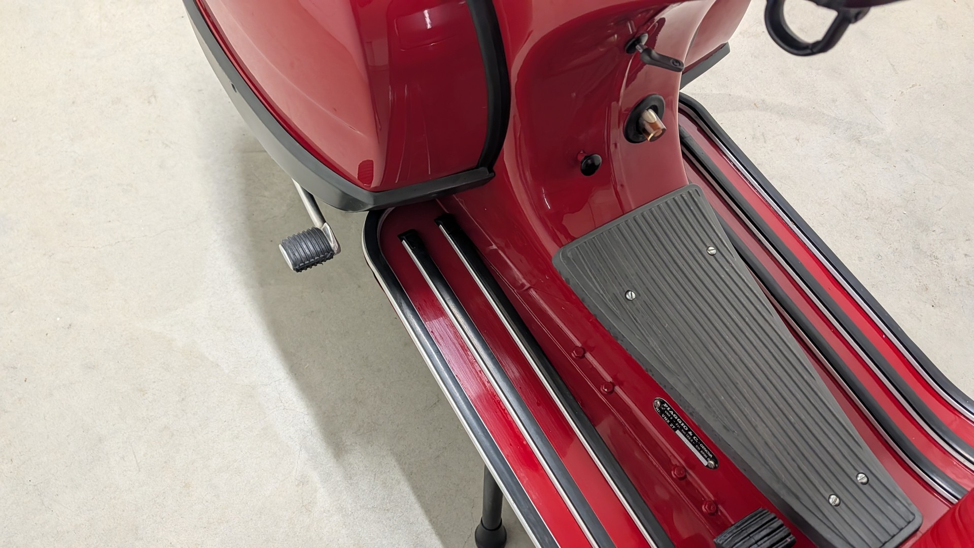 PIAGGIO Vespa PX 125 E-image-9