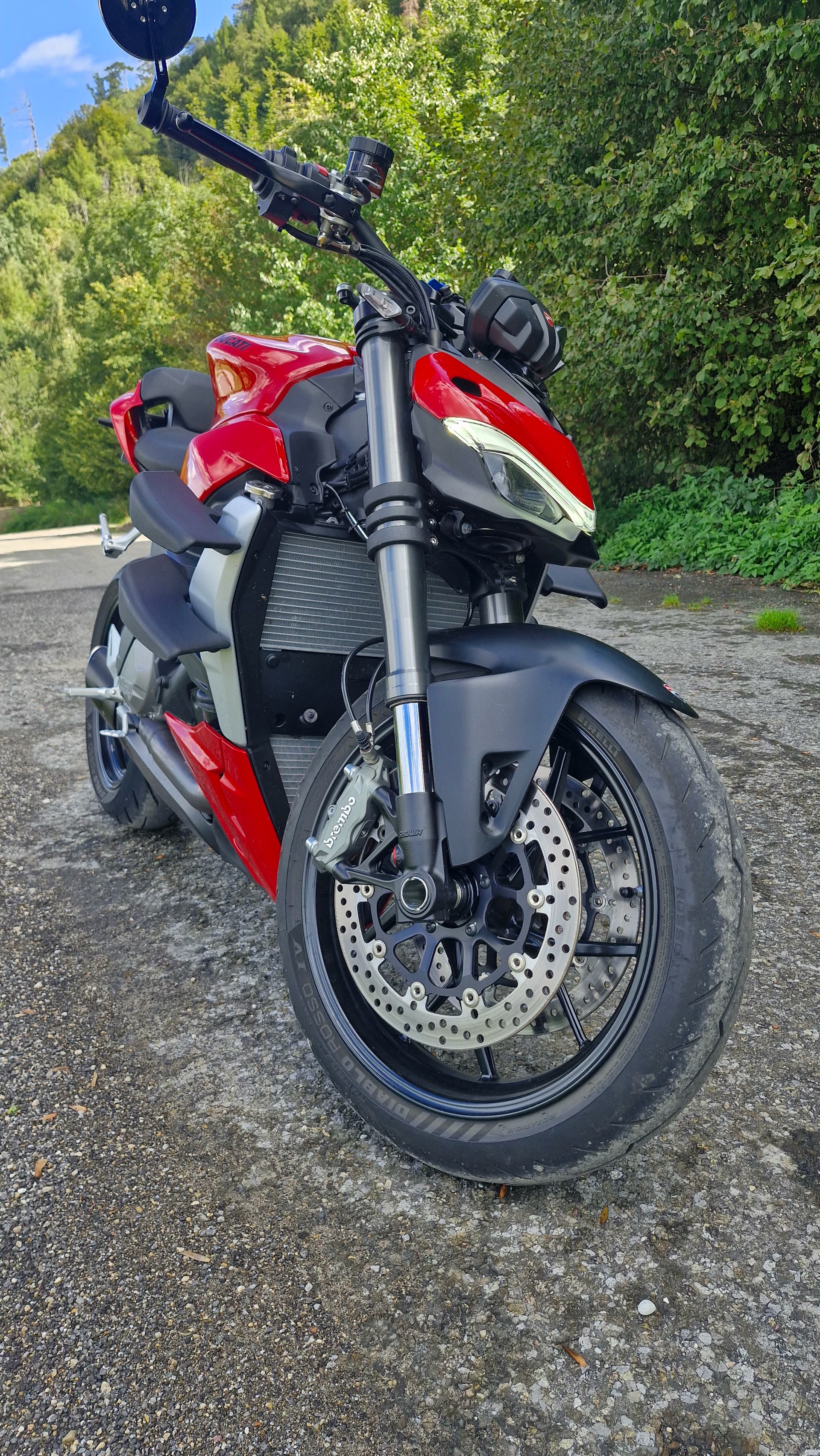 DUCATI Streetfighter V2-image-3