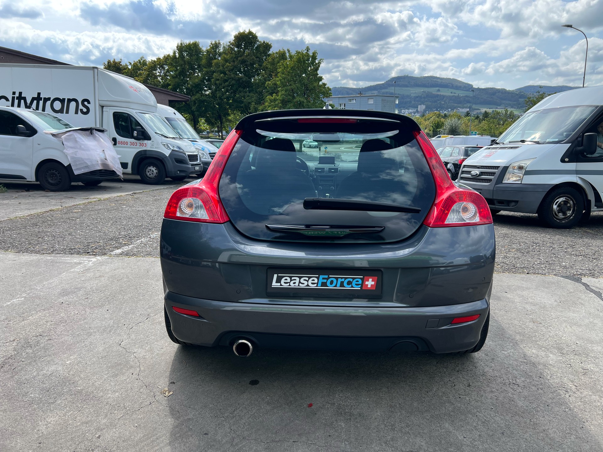 VOLVO C30 2.0D Momentum-showroom-element-3