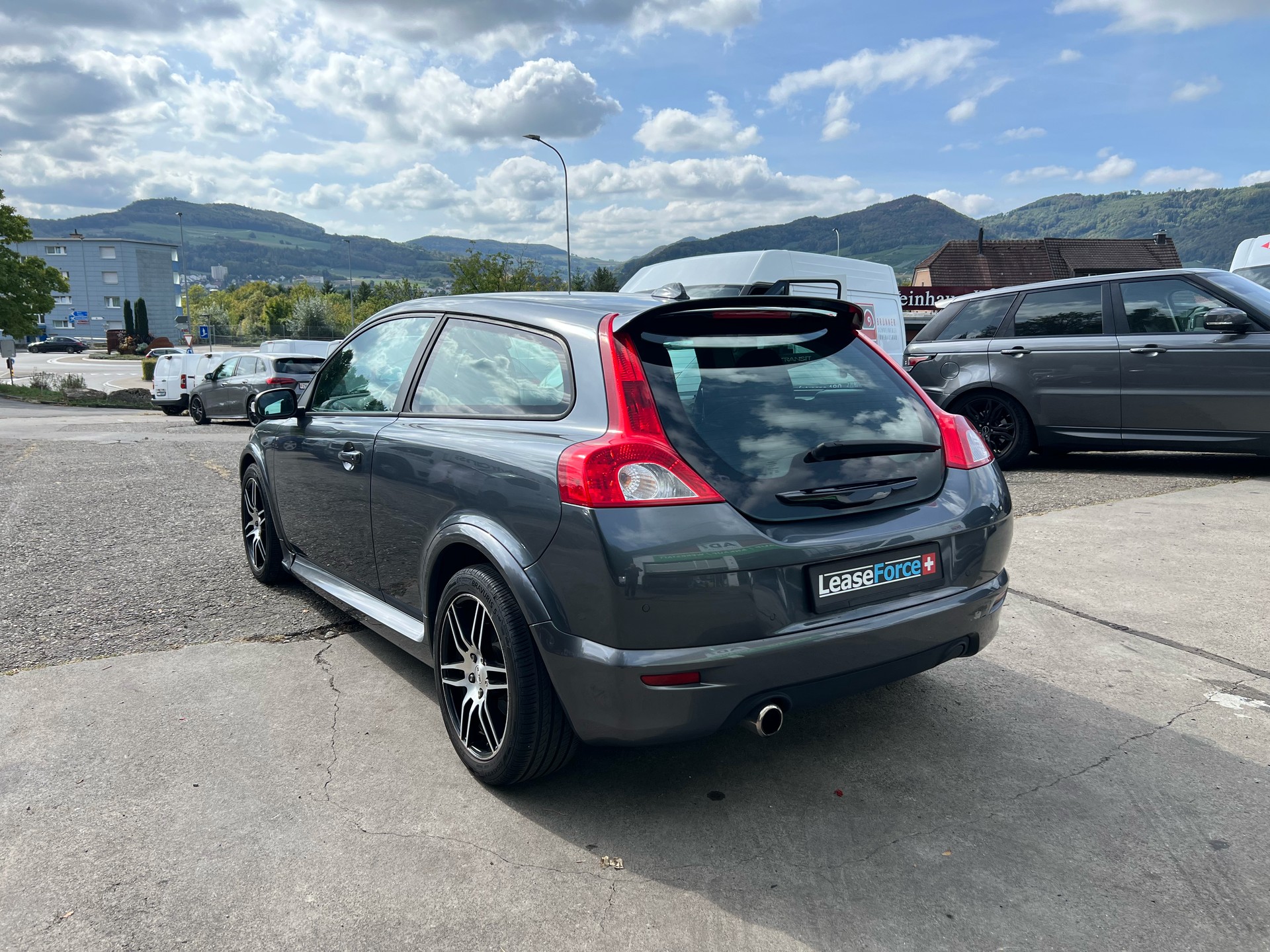 VOLVO C30 2.0D Momentum-showroom-element-2