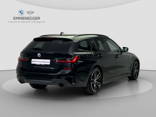 BMW 320d xDrive48VTouring MS-showroom-element-3
