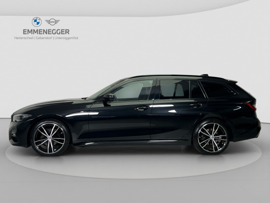 BMW 320d xDrive48VTouring MS-showroom-element-1