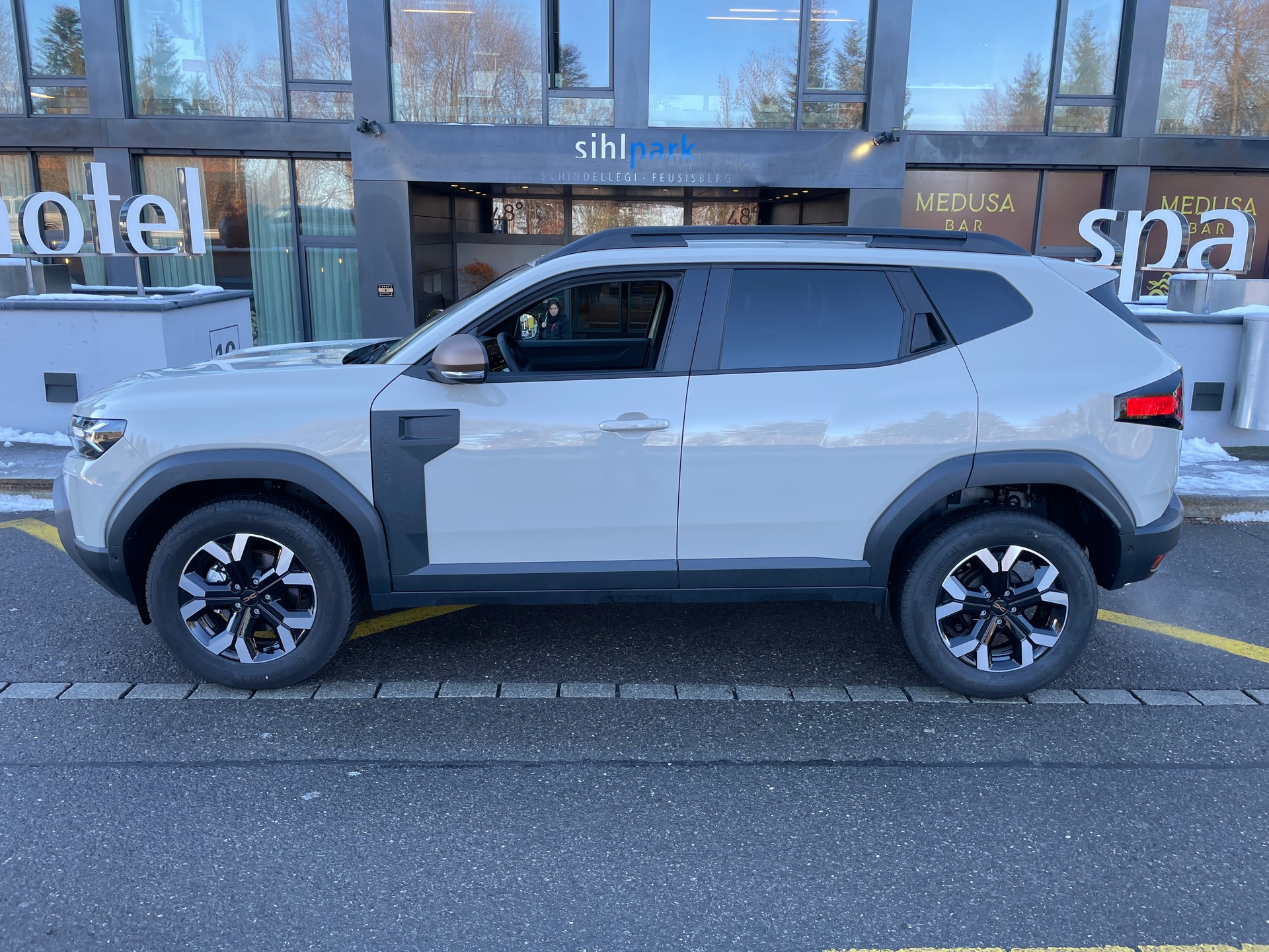 DACIA Duster TCe 130 48V Extreme 4x4-image-8