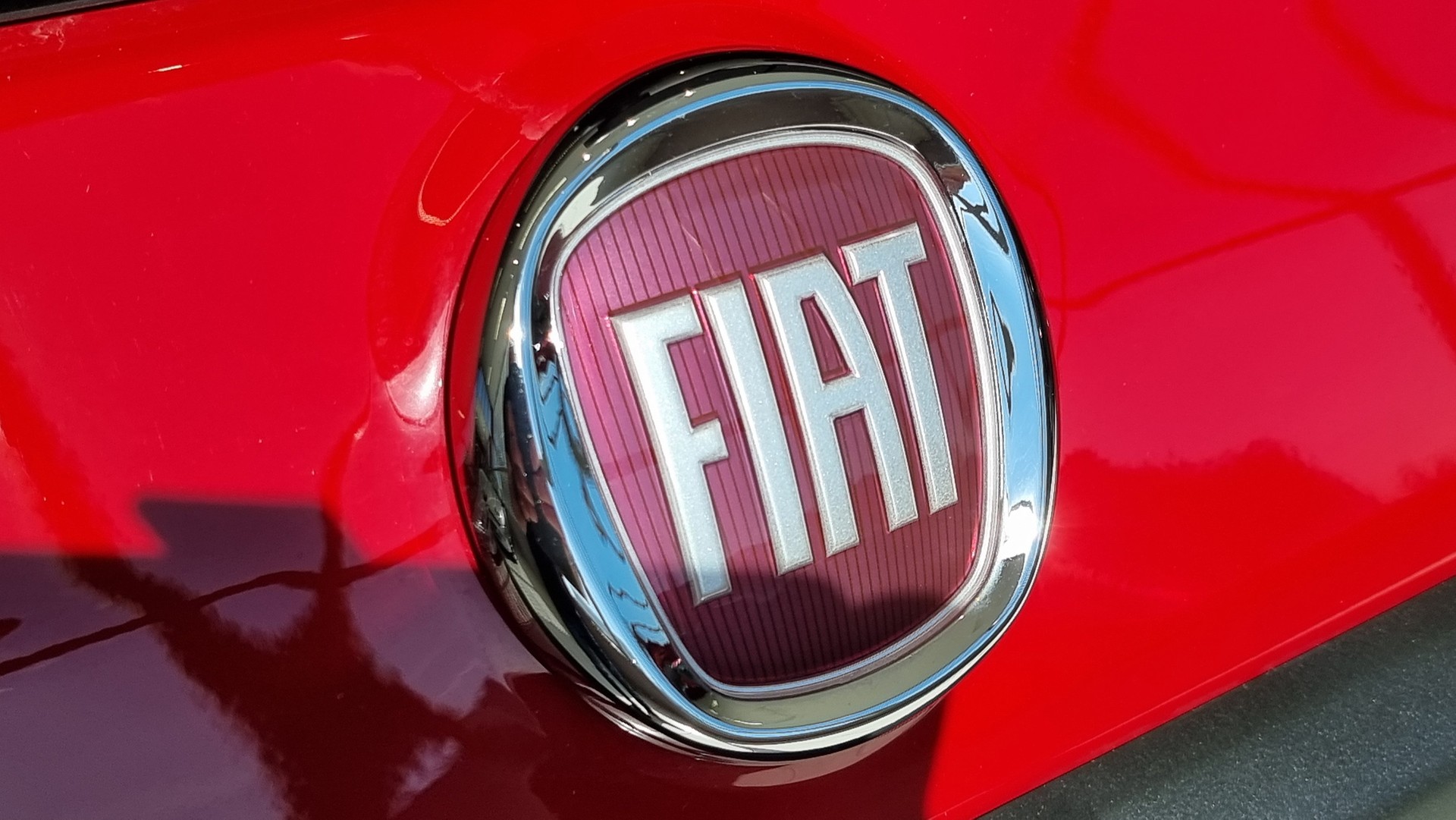 FIAT Pandina 1.0 Hybrid Cross-image-22