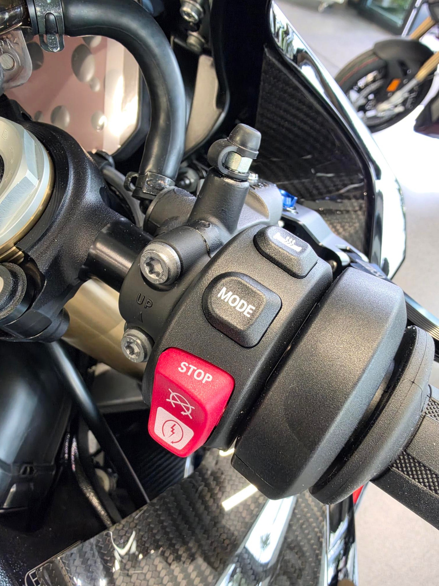 BMW S 1000 RR-image-4