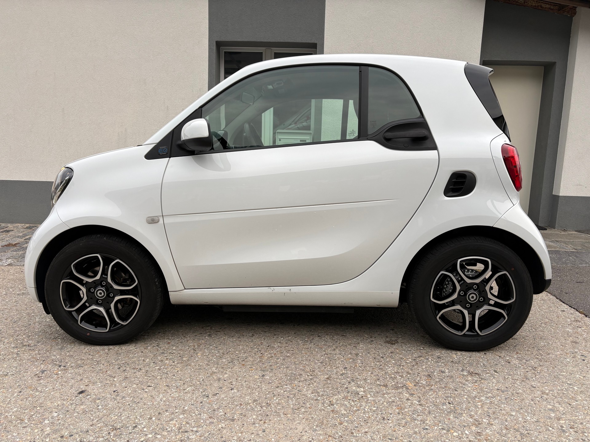 SMART fortwo EQ (incl. Batterie)-image-4