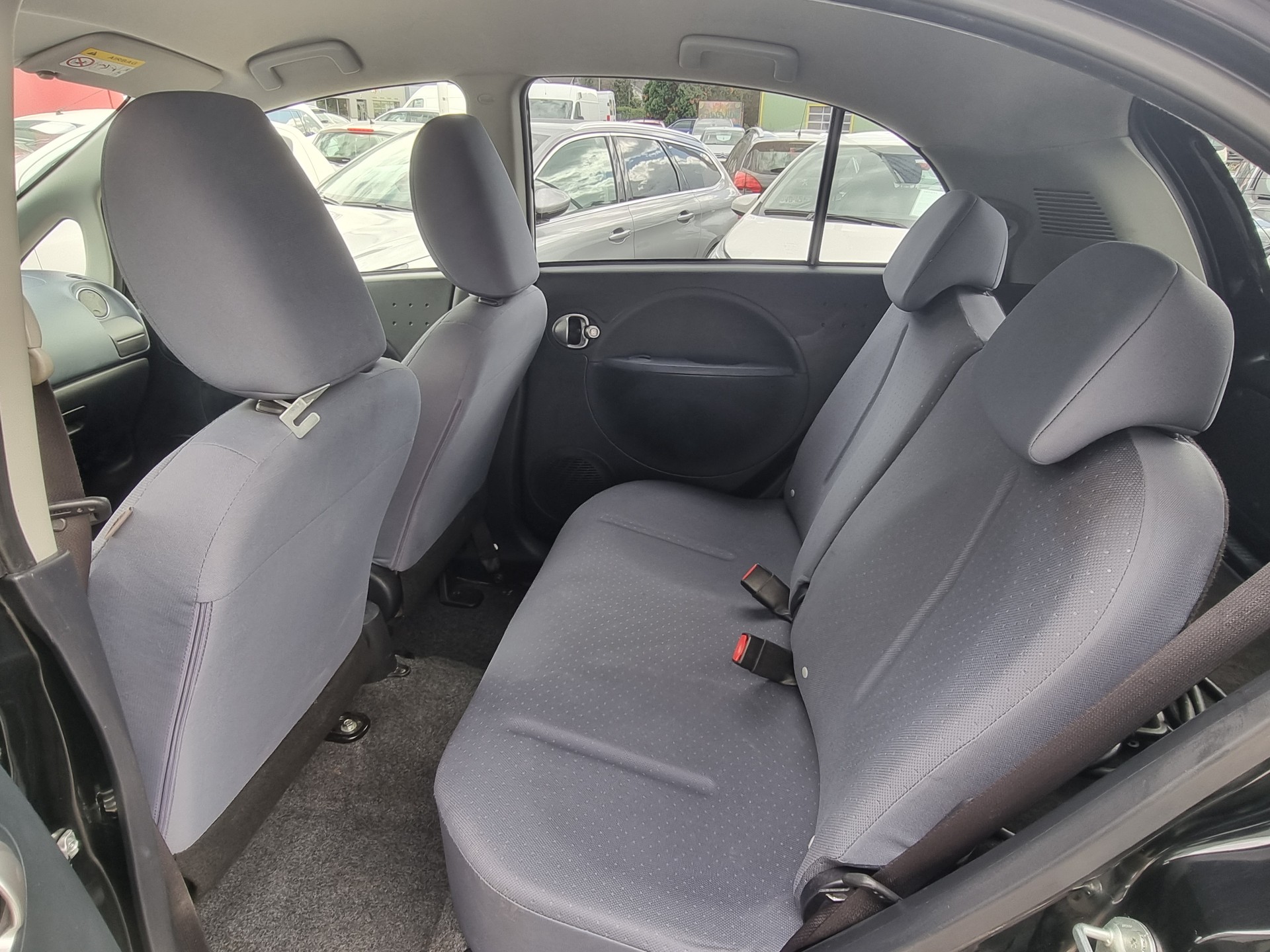 PEUGEOT iON Active-image-6