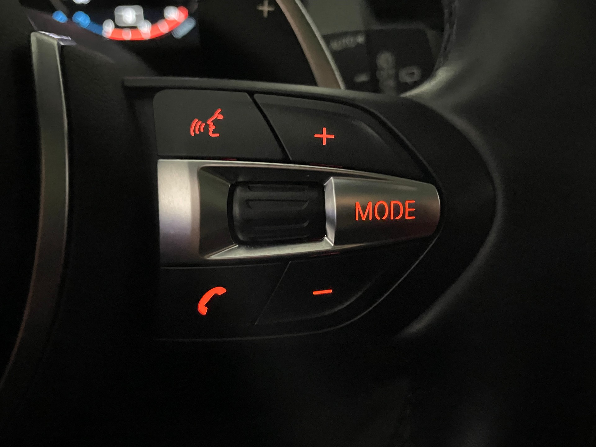 BMW X2 sDrive 18d M Sport X Steptronic * MAGMAROTEM INTERIEUER - M SPORT X PAKET *-image-19