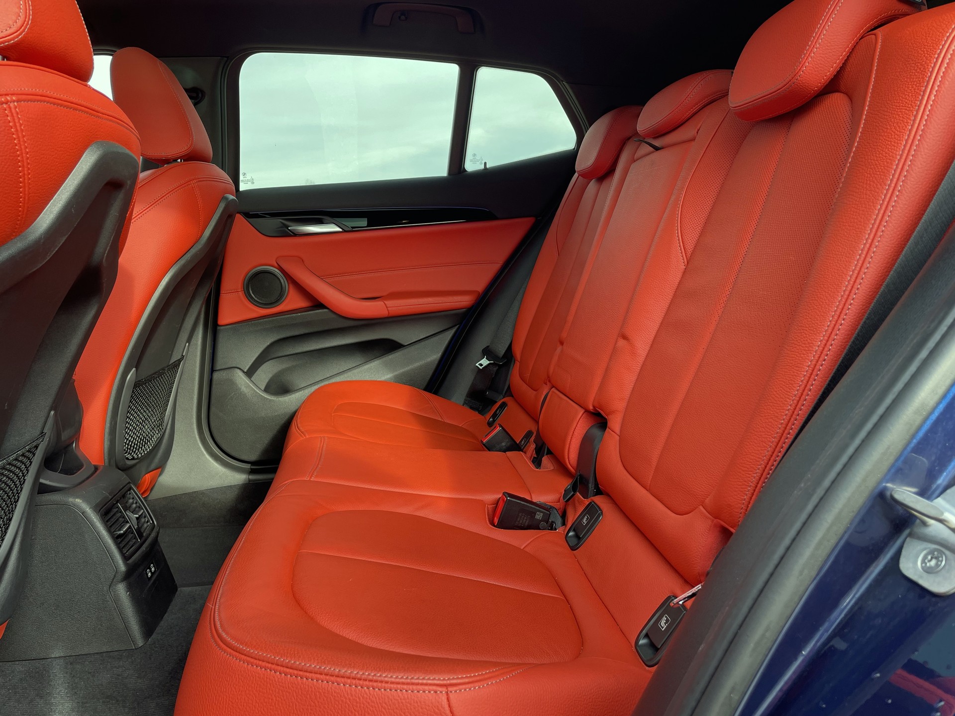 BMW X2 sDrive 18d M Sport X Steptronic * MAGMAROTEM INTERIEUER - M SPORT X PAKET *-image-12