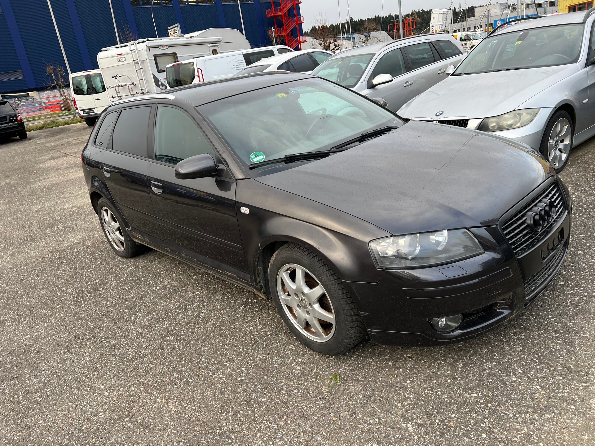 AUDI A3 2.0 Turbo FSI Ambition quattro-image-2