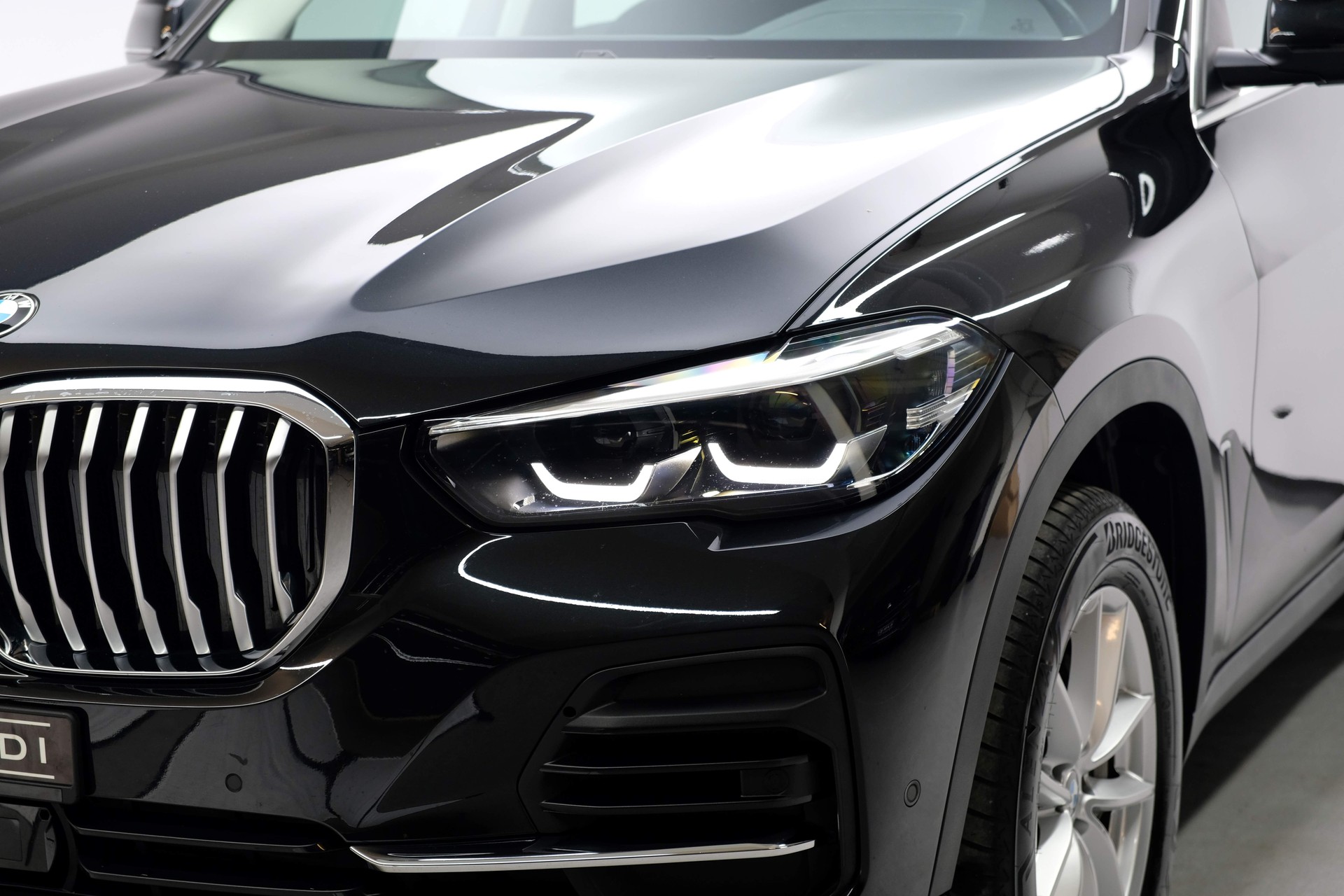 BMW X5 xDrive 48V 40i Steptronic-showroom-element-2