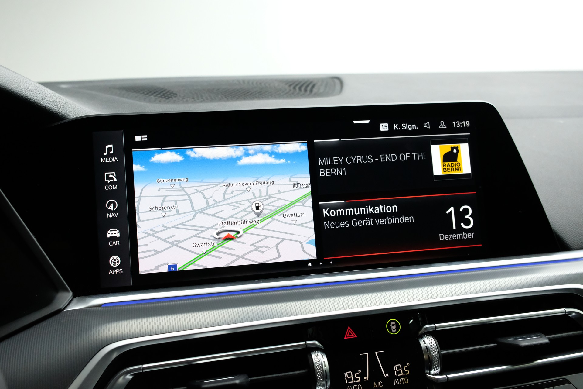 BMW X5 xDrive 48V 40i Steptronic-image-25