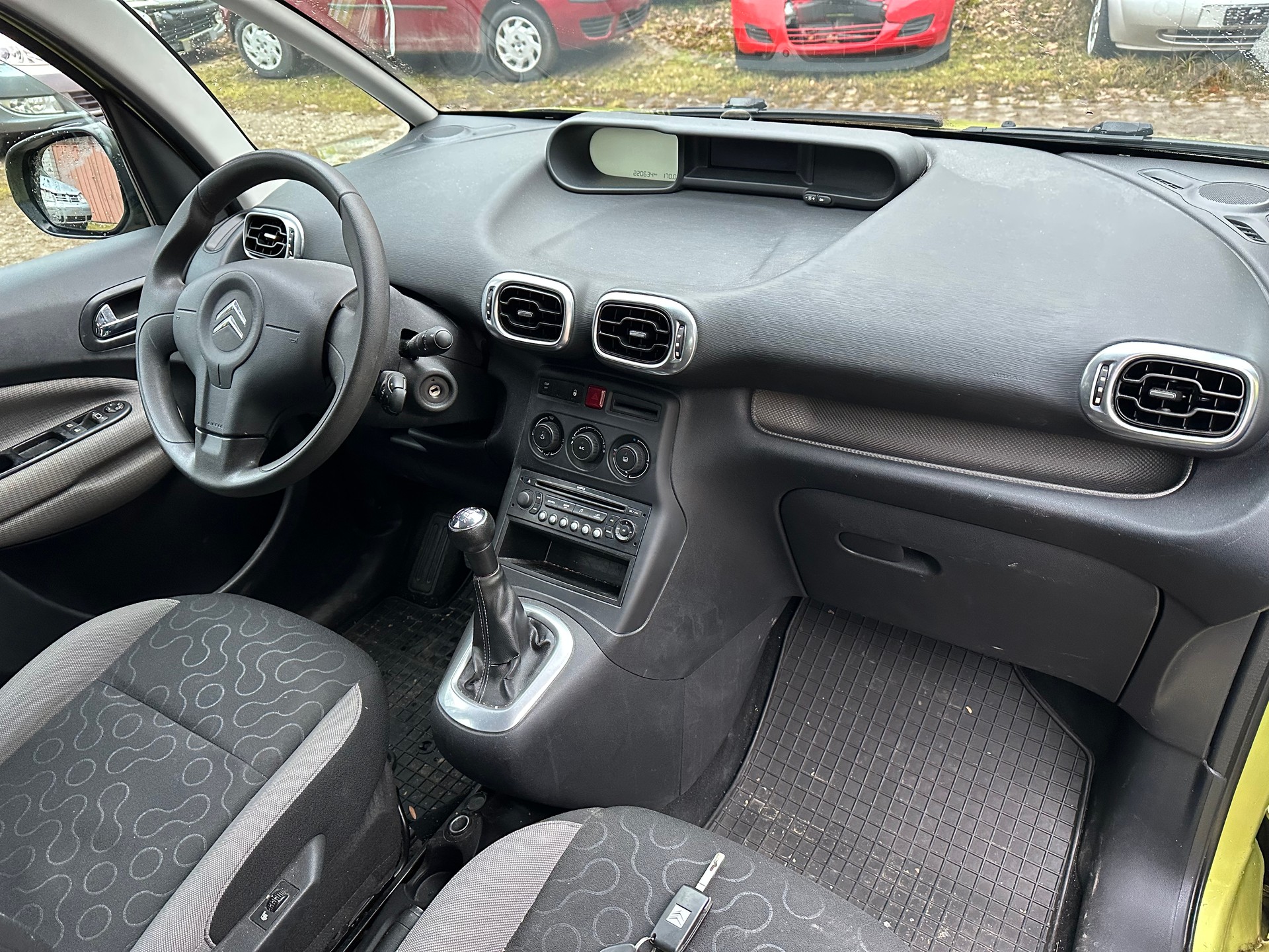 CITROEN C3 Picasso 1.4i 16V Exclusive FIXPREIS-image-12