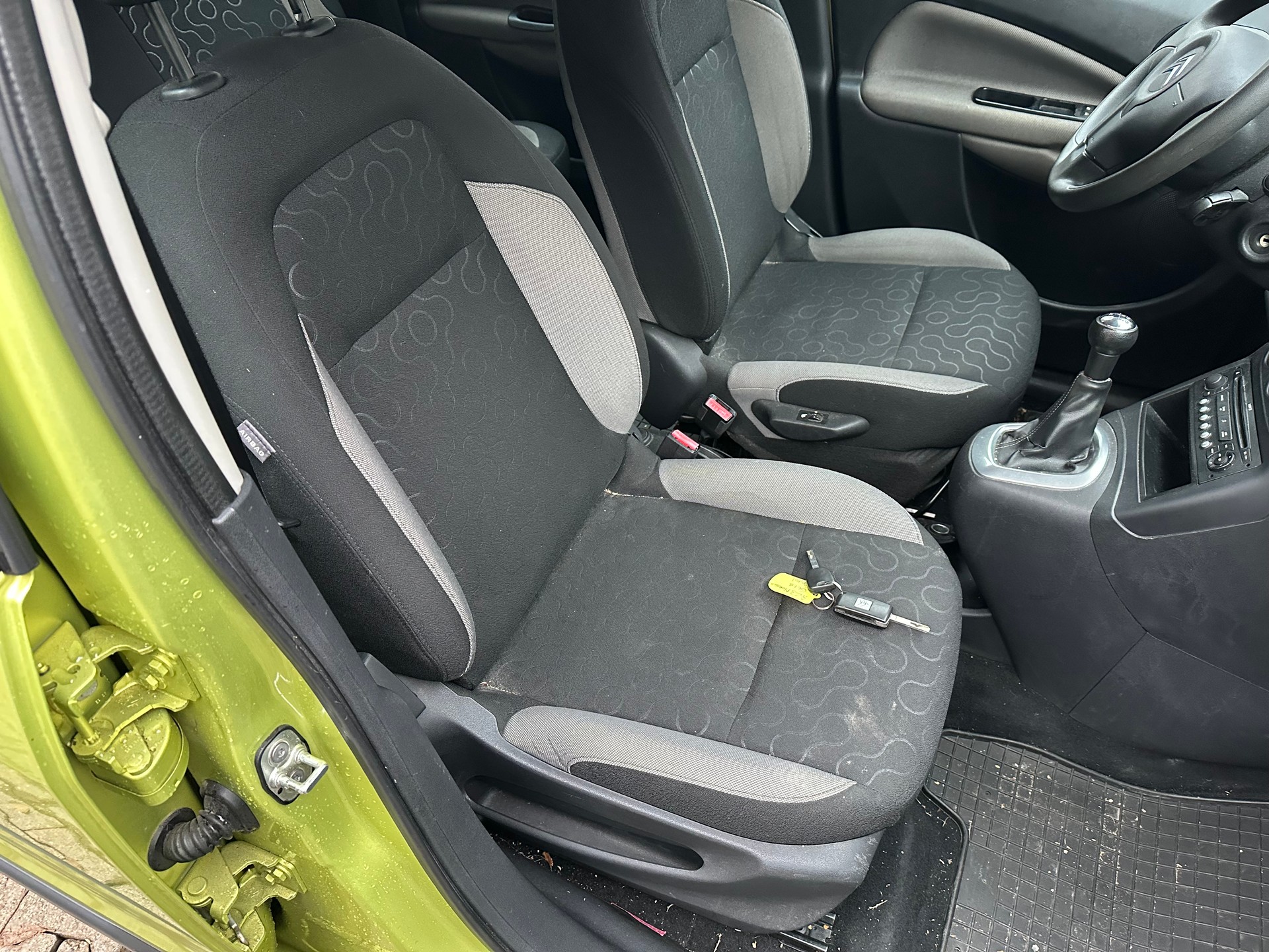 CITROEN C3 Picasso 1.4i 16V Exclusive FIXPREIS-image-11