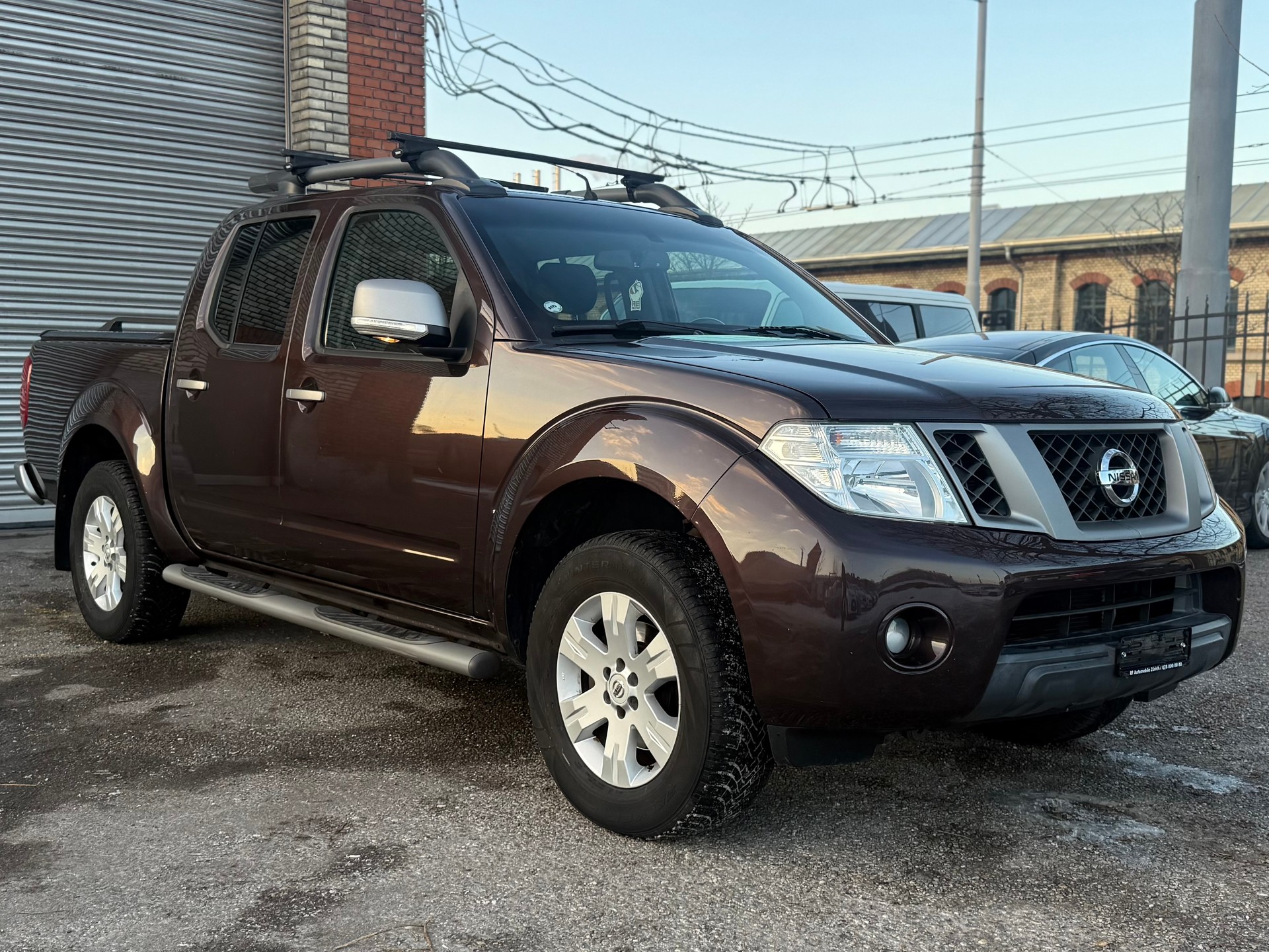 NISSAN Navara Double Cab LE 2.5 dCi 4WD
