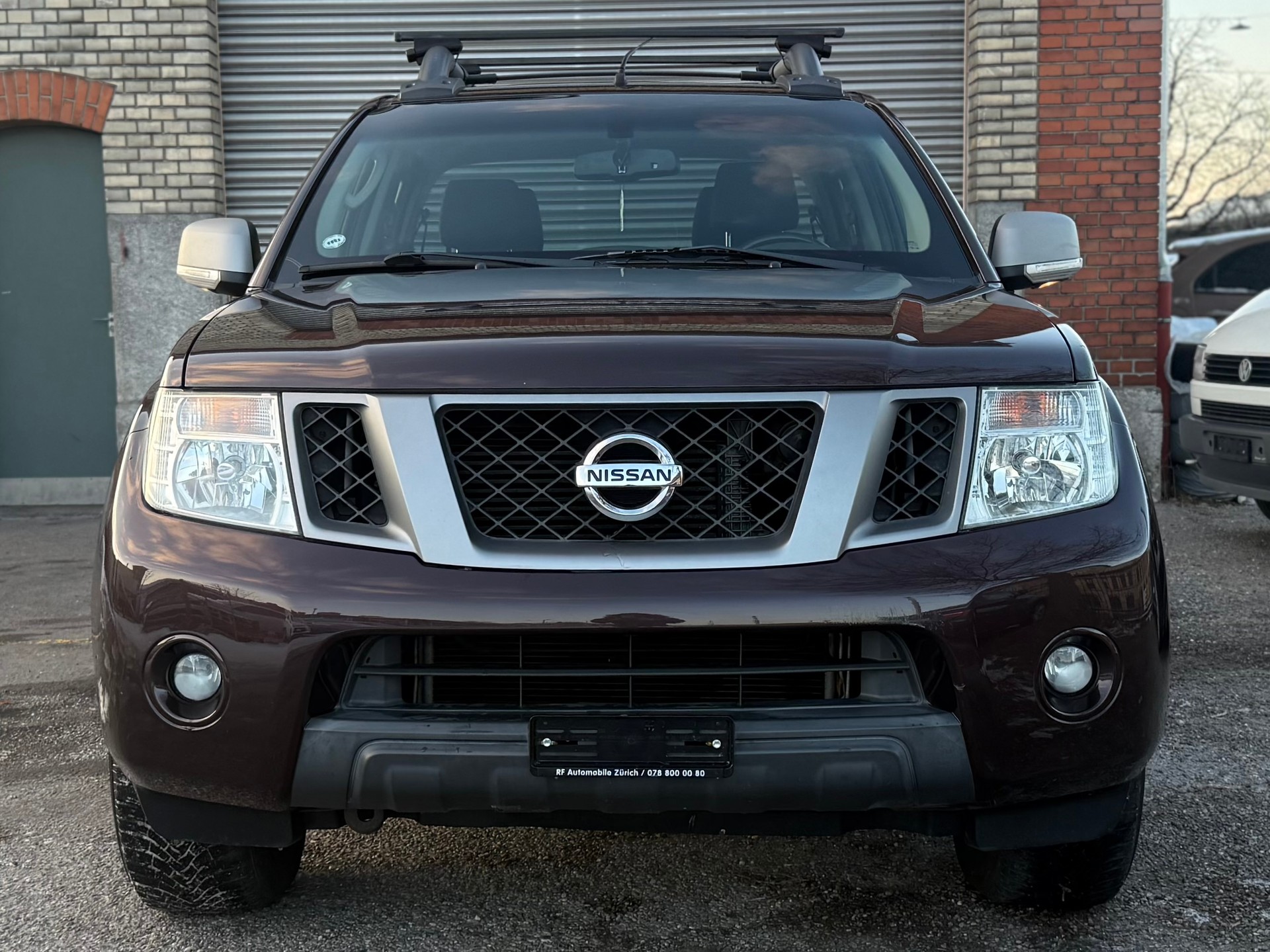 NISSAN Navara Double Cab LE 2.5 dCi 4WD-image-1