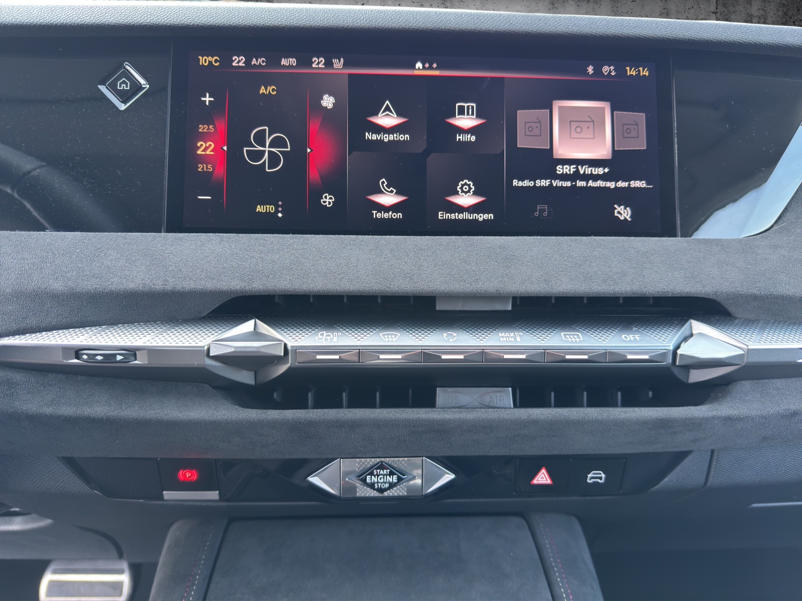 DS AUTOMOBILES DS 4 1.6 E-Tense Performance Line+-image-18