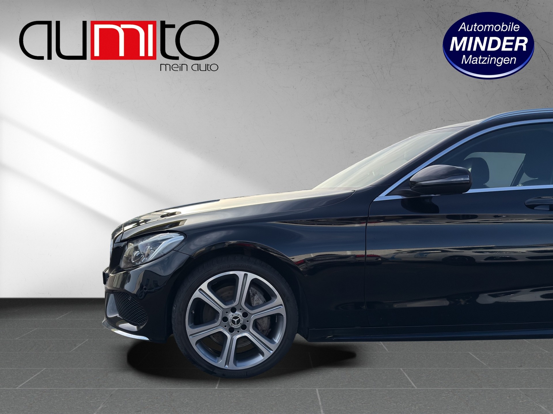 MERCEDES-BENZ C 400 AMG Line 4Matic 7G-Tronic-image-13