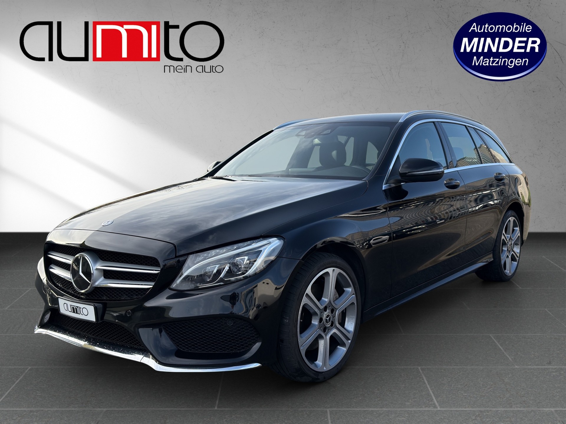 MERCEDES-BENZ C 400 AMG Line 4Matic 7G-Tronic-image-12