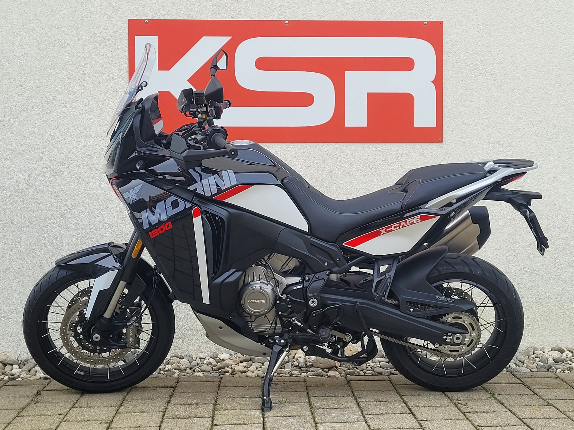 MOTO MORINI X-Cape 1200-image-1