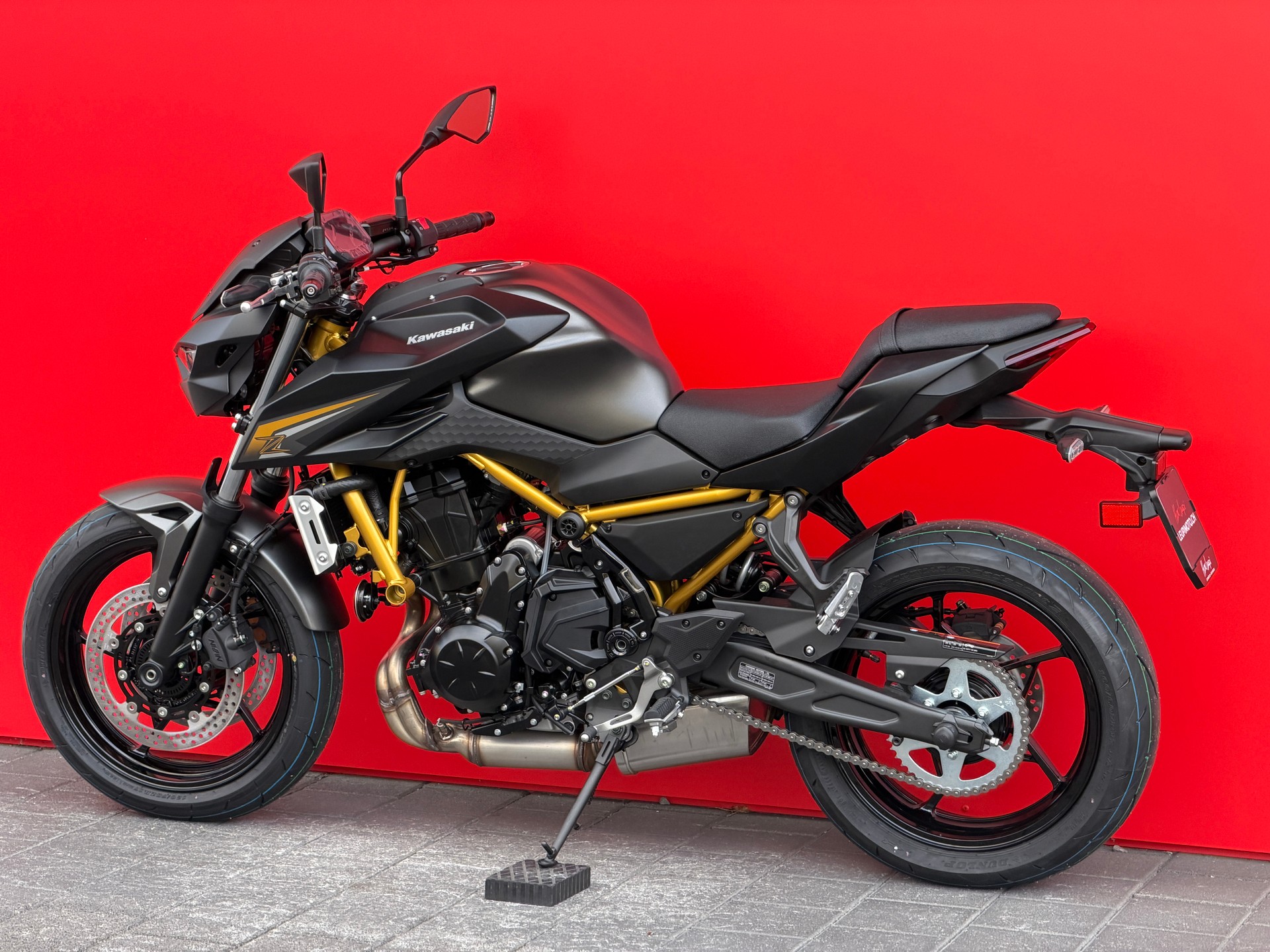 KAWASAKI Z 650 S (35kW)-image-10