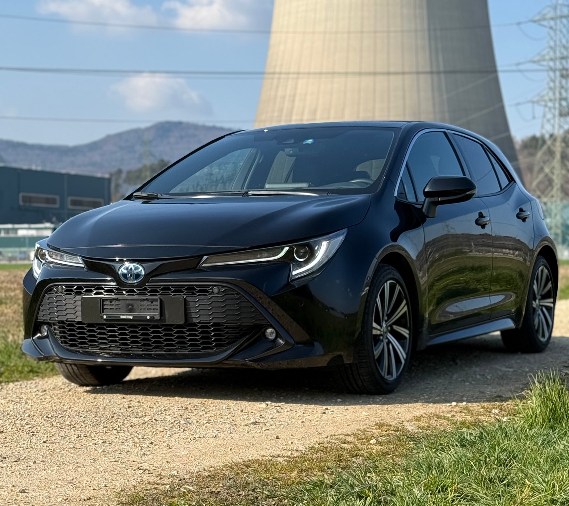 TOYOTA Corolla 2.0 HSD GR-S e-CVT-image-2