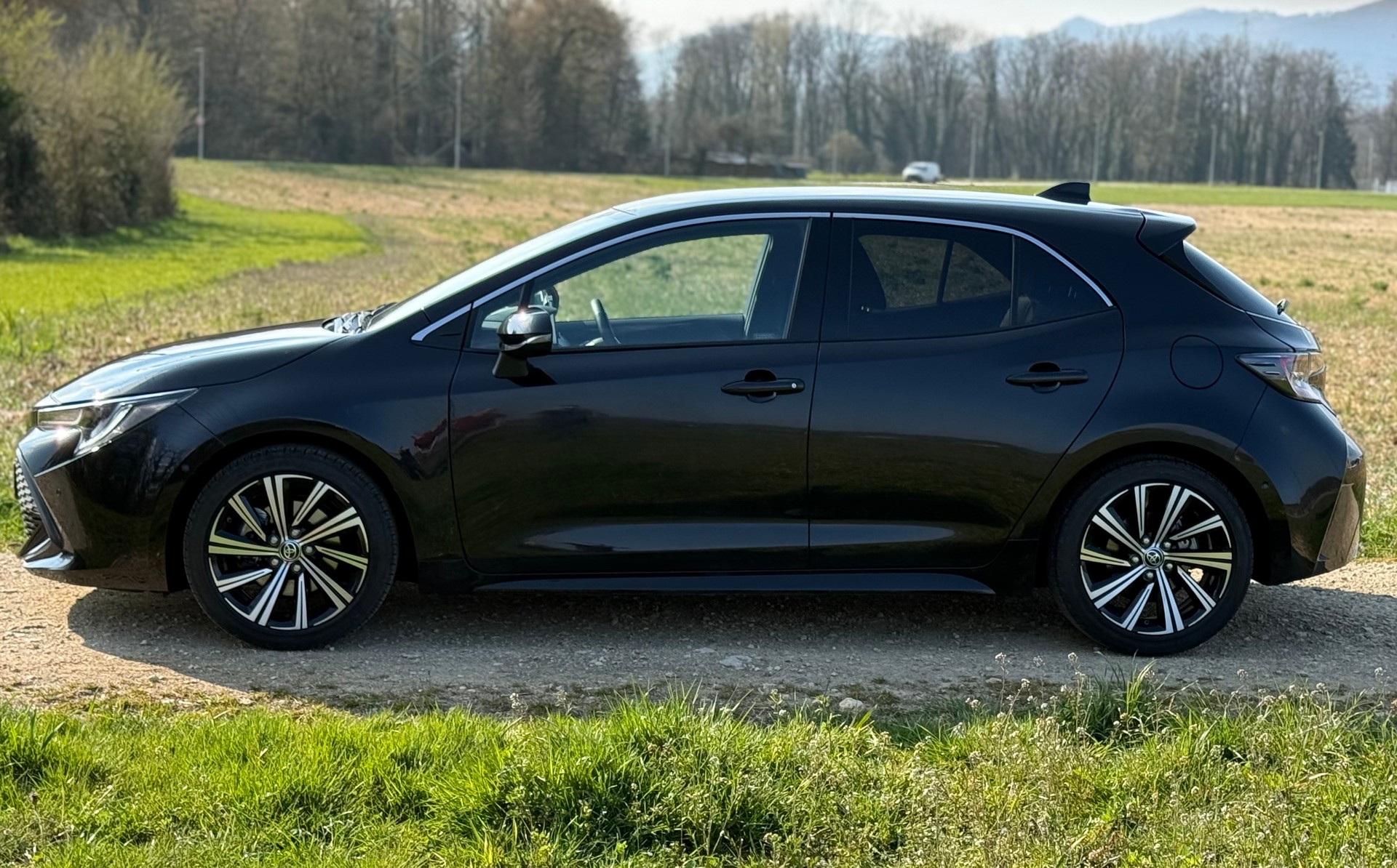 TOYOTA Corolla 2.0 HSD GR-S e-CVT-image-3