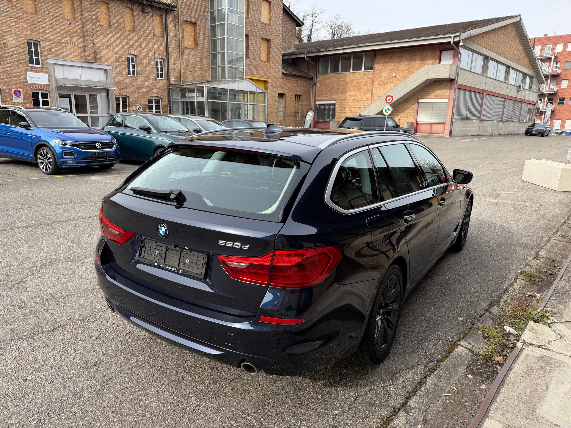 BMW 520d Touring Steptronic-image-6