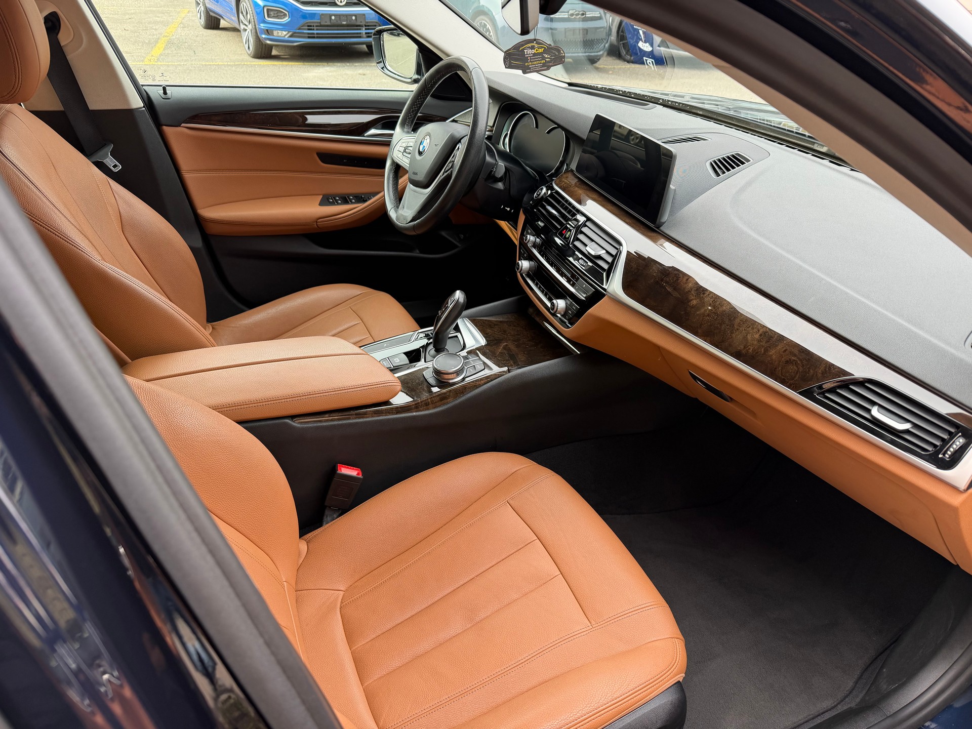 BMW 520d Touring Steptronic-image-11