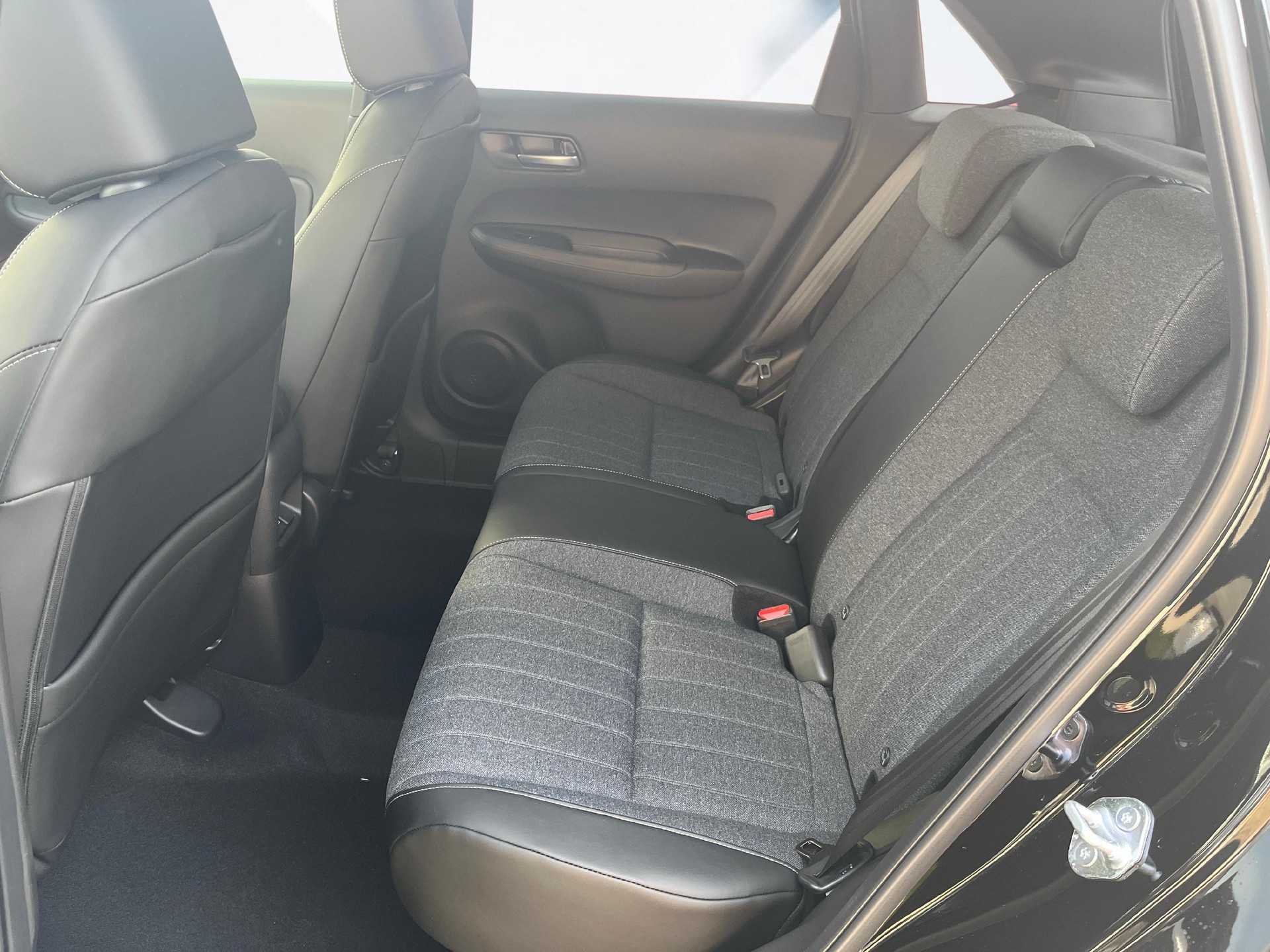 HONDA Jazz 1.5 i-MMD Advance-image-10