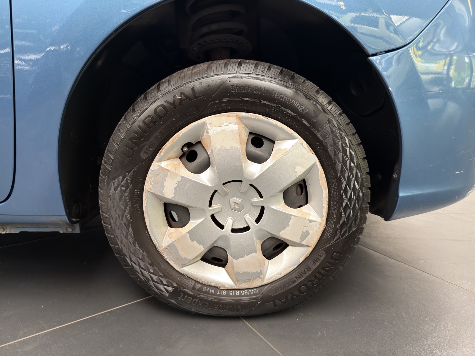 RENAULT Grand Kangoo 1.5 dCi Dynamique-image-19
