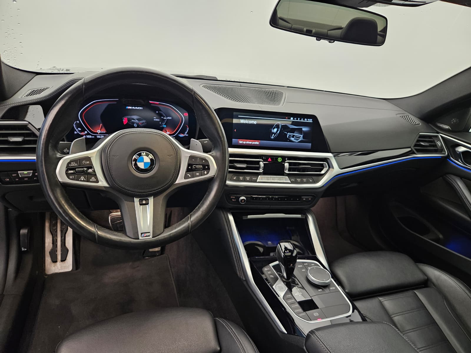 BMW M440i xDrive 48V Coupé Steptronic-image-8